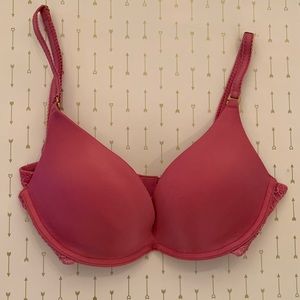NWT Victoria’s Secret Push-up Bra